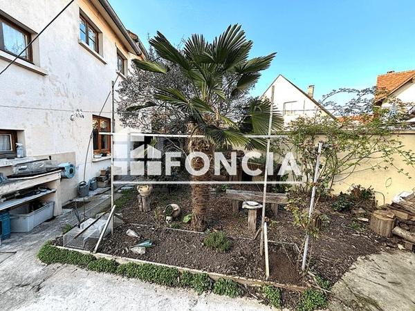 À vendre Maison 5 pièces 128.61 m² - Versailles 78000