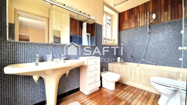 RARE - Propriété de caractère 284m2, terrain de 2661m2 entre Caen et mer