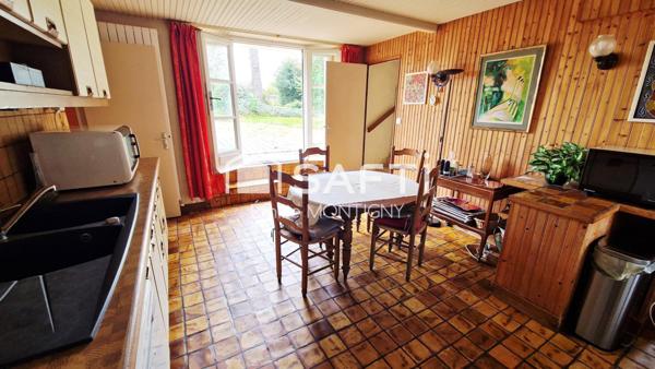 RARE - Propriété de caractère 284m2, terrain de 2661m2 entre Caen et mer