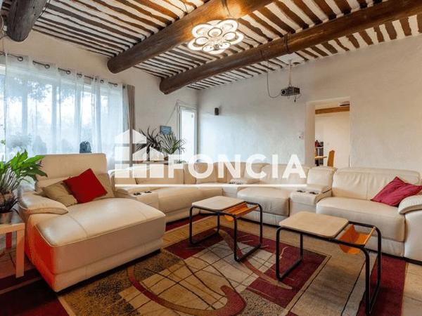 À vendre Maison 7 pièces 201 m² - Le Pontet 84130