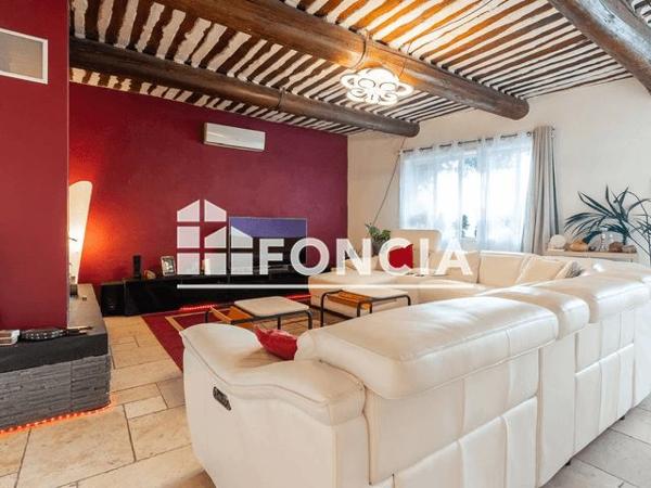 À vendre Maison 7 pièces 201 m² - Le Pontet 84130