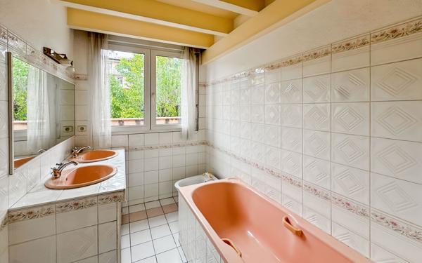 Appartement à vendre    4 pièces • 100,03 m2 Toulouse