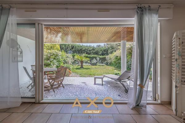 BANDOL - APPARTEMENT - T3 - TERRASSE - JARDIN - PLACE PRIVATIVE - 439 000