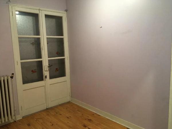 Location - Fonds et/ou murs commerciaux Vitry-le-François 51300 3 pièces 70 m 2