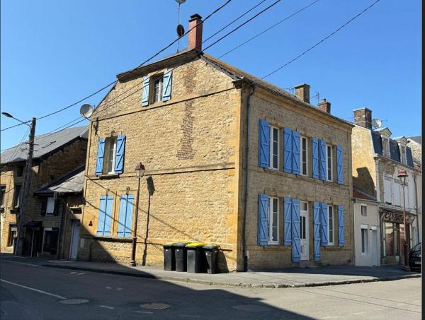 Immeuble dans Vrigne aux Bois