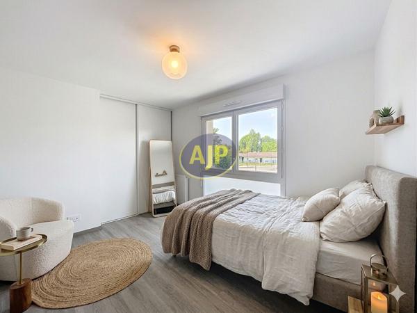 Maison à vendre Saint Jean D Illac - 3 pièces, 72m² avec 2 chambre(s) à 300 000€ - AJP ACTEA Talence