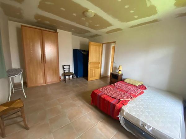 A vendre maison en pierre a Le Poet