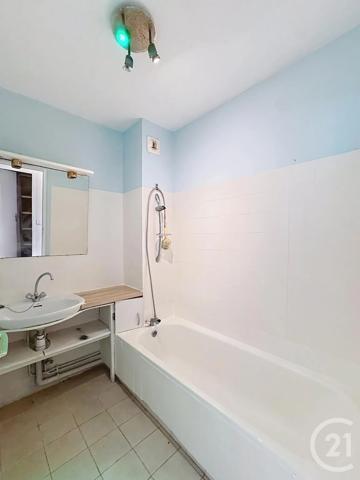 Appartement F1 à vendre  1 pièce - 34,33 m 2   CANNES  - 06