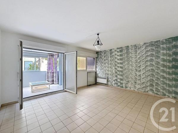 Appartement F1 à vendre  1 pièce - 34,33 m 2   CANNES  - 06