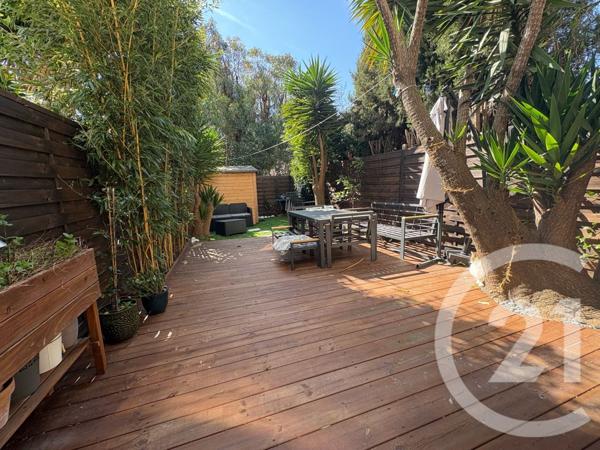 Appartement T2 à vendre  2 pièces - 40,27 m2 HYERES - 83