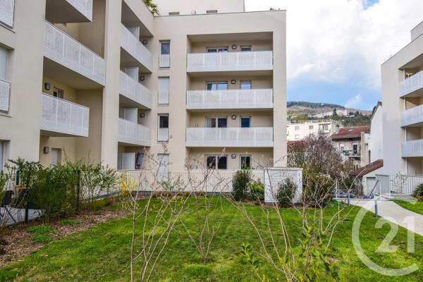 Appartement F4 à vendre  4 pièces - 79,53 m2 TARARE - 69