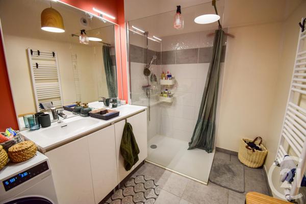 Appartement F4 à vendre  4 pièces - 79,53 m2 TARARE - 69