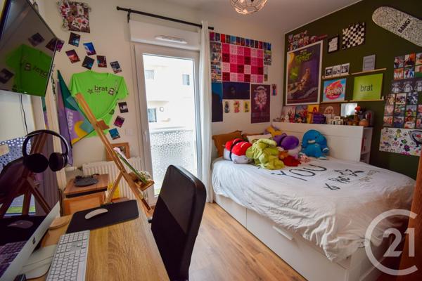 Appartement F4 à vendre  4 pièces - 79,53 m2 TARARE - 69