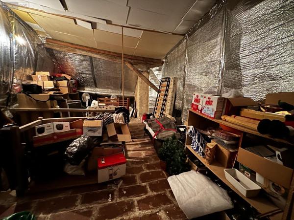 Maison de ville à vendre à Saint-Julien-du-Sault dans l'Yonne (89330), ref : 240008