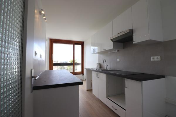 ANNECY F4 VIDE - 80m²