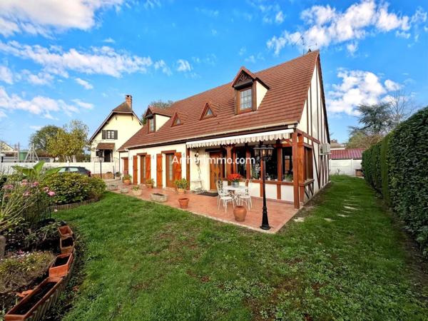 Vente                                                      Maison
                        
                     6 pièces                      175 m2                     à Boissy-Saint-Léger