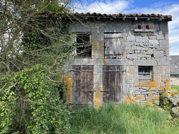 Maison à vendre |  Oradour-Saint-Genest |  2 pièces | 44 m²