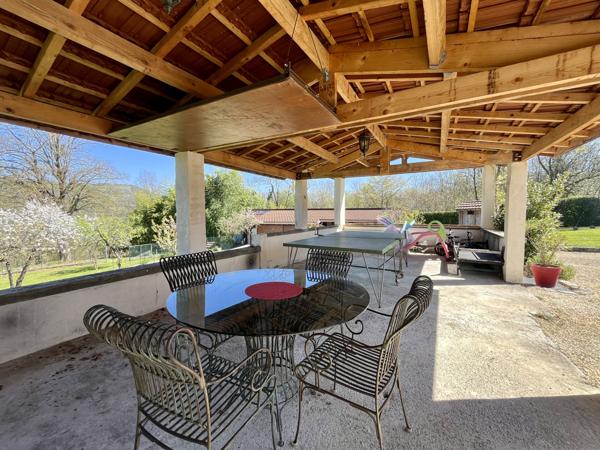 Maison 8 pièces - 295 m²