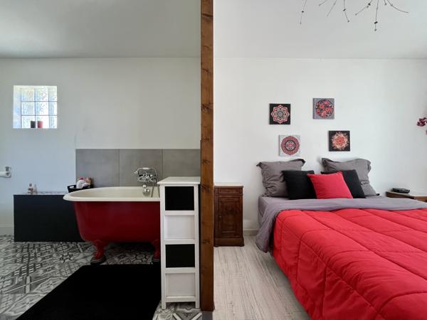 Maison 8 pièces - 295 m²