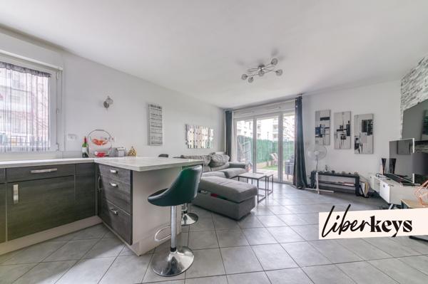 Appartement T3 de 61m² avec un jardin et terrasse - Garage en sous-sol - Au pied du métro A - Vaulx-en-Velin La Soie