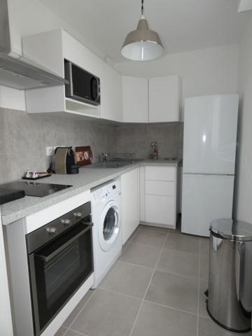 APPARTEMENT MEUBLE T1 BIS A ROMORANTIN