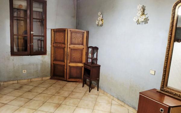 Maison à vendre    2 pièces • 95 m2 Oradour-Saint-Genest