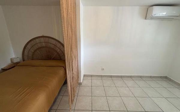 Appartement à louer    2 pièces •  Sainte-Anne
