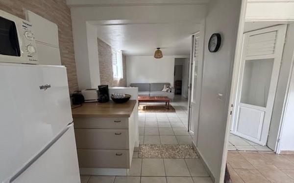 Appartement à louer    2 pièces •  Sainte-Anne