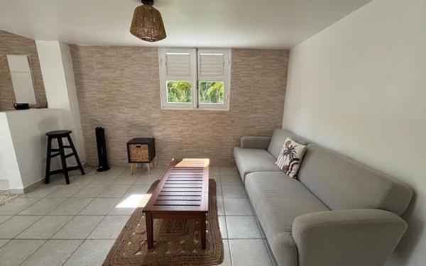 Appartement à louer    2 pièces •  Sainte-Anne