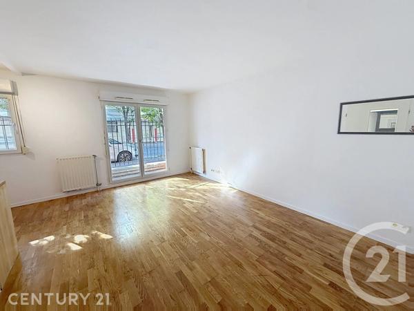 Appartement F2 à vendre  2 pièces - 38,65 m 2   NOISY LE GRAND  - 93