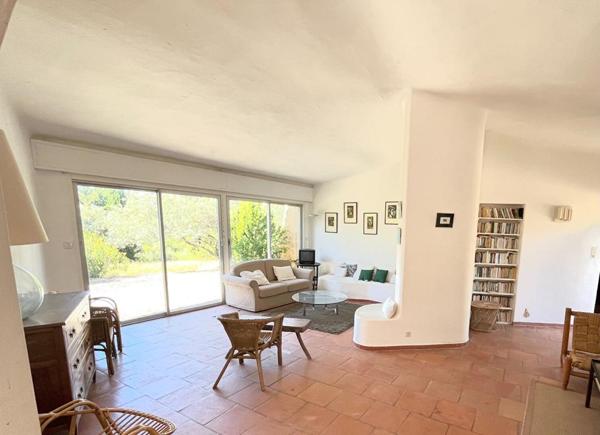 Magnifique propriété sur Aups - 293m²