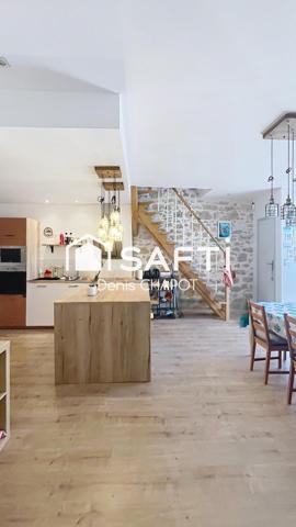 Maison atypique en pierre – Vue  panoramique sur la rade – Mont Faron Ouest