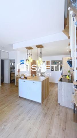 Maison atypique en pierre – Vue  panoramique sur la rade – Mont Faron Ouest