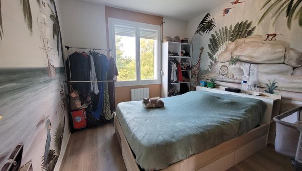 Maison mitoyenne rénovée avec charme – Un havre de paix à votre image !