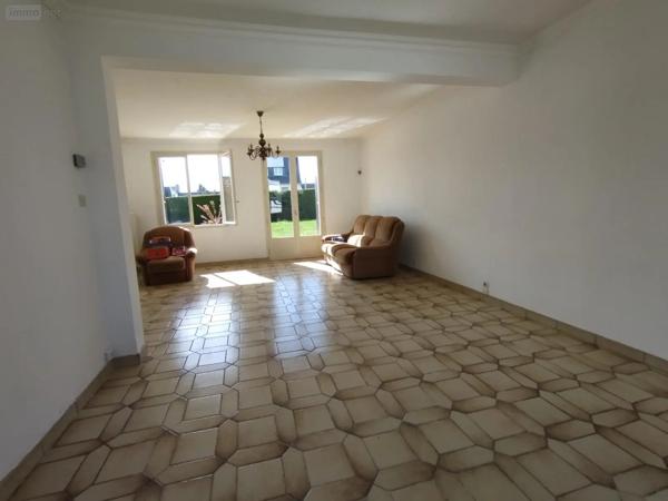 Achat - Maison Guingamp 22200 5 pièces 90 m 2 783 m 2