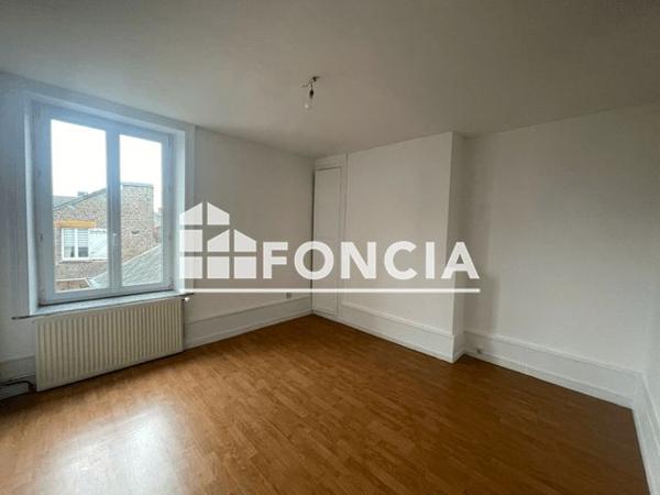 Location Appartement 3 pièces 83.89 m² - 33 RUE JEAN MOULIN Charleville Mezieres 08000