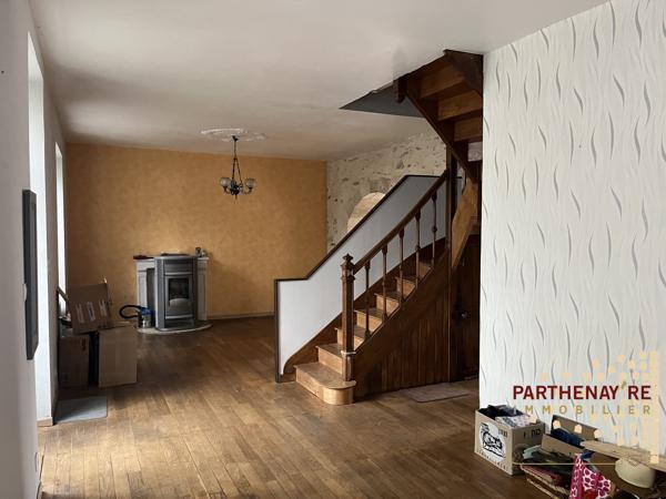 Maison de caractère à MAZIÈRES EN GÂTINE