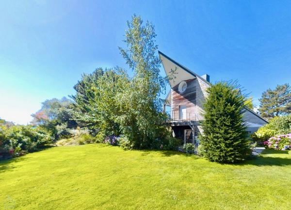 Villa d'Architecte de 320 m2 sur les marais salants.