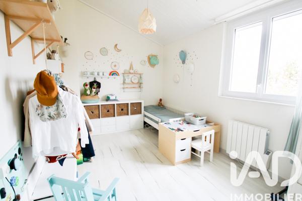 Maison à vendre 9 pièces 205 m² Saint-Julien-de-Concelles