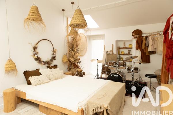 Maison à vendre 9 pièces 205 m² Saint-Julien-de-Concelles