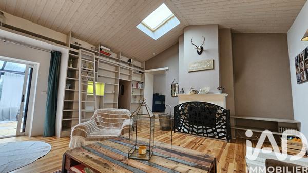 Maison à vendre 9 pièces 205 m² Saint-Julien-de-Concelles