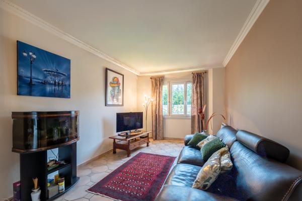 Maison 9 pièces - 200 m²