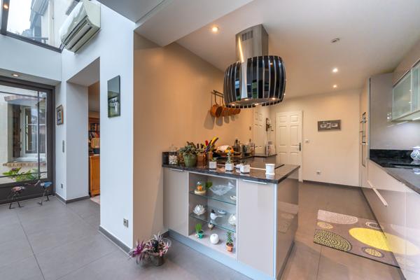 Maison 9 pièces - 200 m²