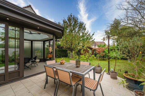 Maison 9 pièces - 200 m²