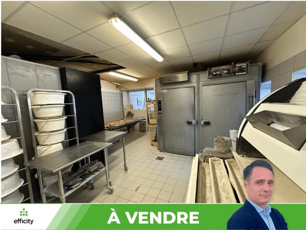 Fonds De Commerce
        
        - 100 m² Exclusivité 99 000 € *