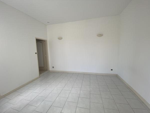 Maison de faubourg de plain-pied – 92 m² – Proche centre-ville de Rochefort