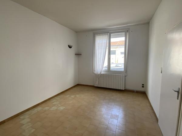 Maison de faubourg de plain-pied – 92 m² – Proche centre-ville de Rochefort