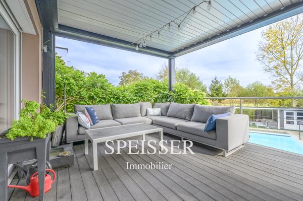 Villa contemporaine dans un cadre exceptionnel !