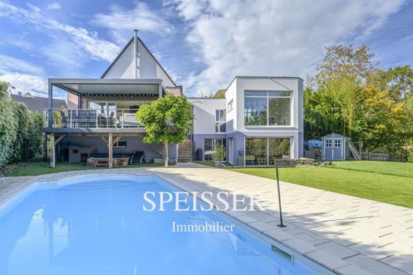 Villa contemporaine dans un cadre exceptionnel !