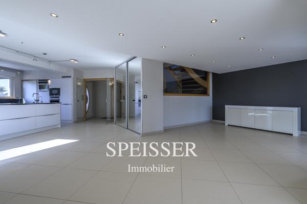 Villa contemporaine dans un cadre exceptionnel !